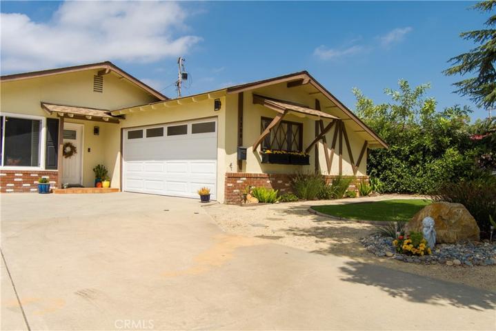 1208 Fernwood Drive, San Luis Obispo, California 93401