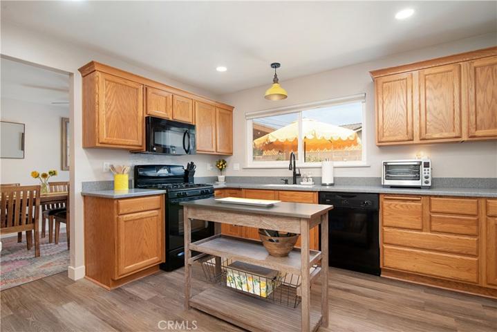 1208 Fernwood Drive, San Luis Obispo, California 93401