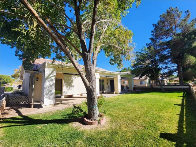 15028 Blue Grass Drive, Helendale, California 92342