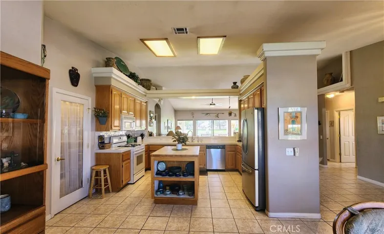 15028 Blue Grass Drive, Helendale, California 92342