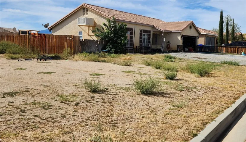 11039 Pemberton Way, Adelanto, California 92301