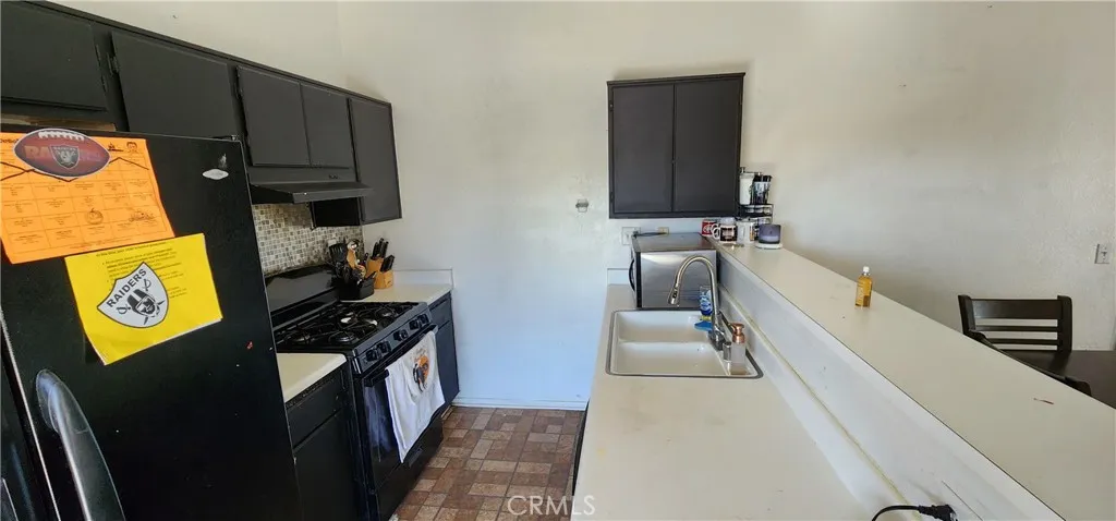 11039 Pemberton Way, Adelanto, California 92301