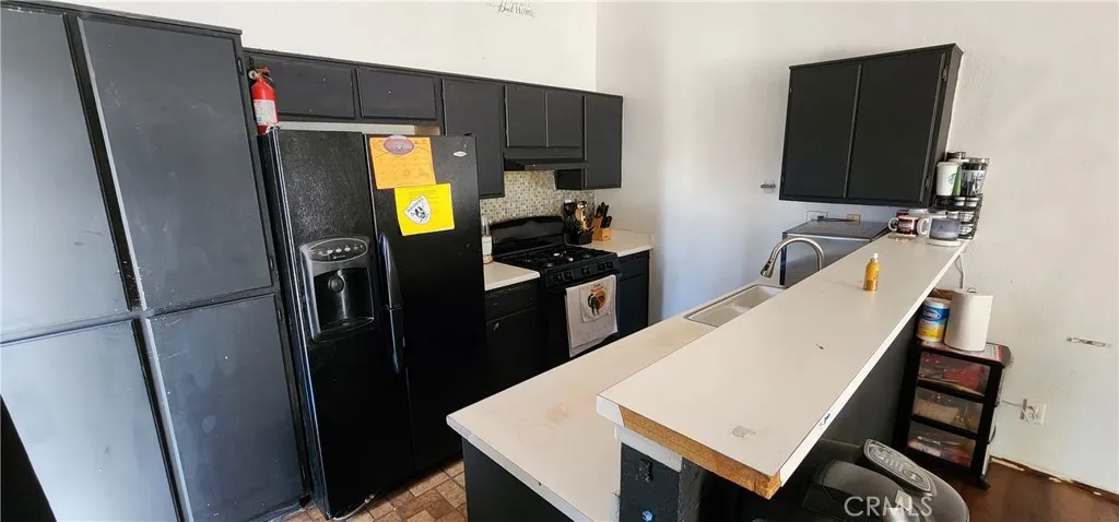 11039 Pemberton Way, Adelanto, California 92301