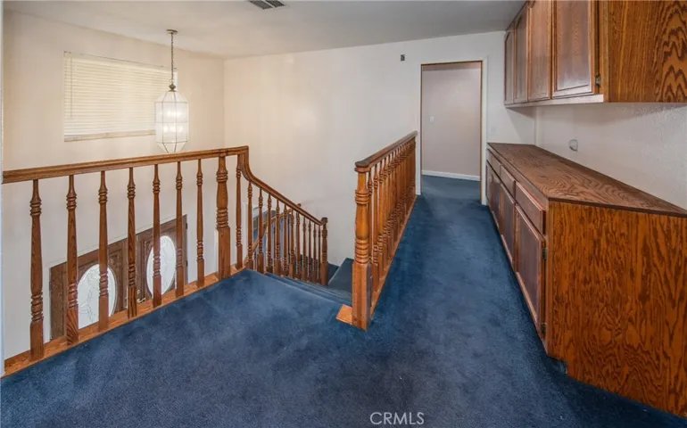 9203 Hollister Road, Phelan, California 92371