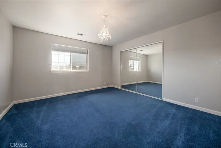 9203 Hollister Road, Phelan, California 92371
