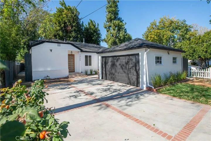 7455 Claire Avenue, Reseda, California 91335