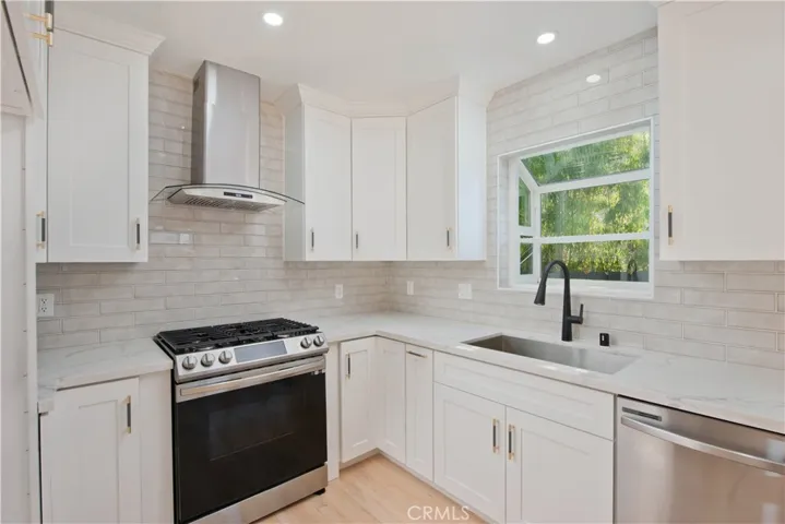 7455 Claire Avenue, Reseda, California 91335
