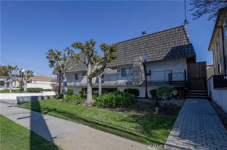 14928 Halldale Avenue Unit 2, Gardena, California 90247