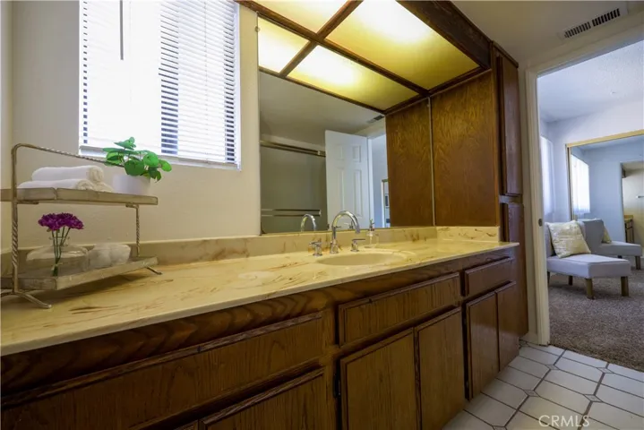 14928 Halldale Avenue Unit 2, Gardena, California 90247