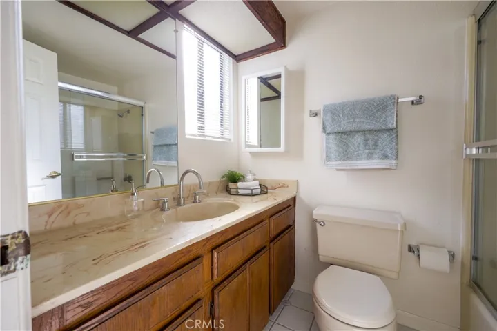 14928 Halldale Avenue Unit 2, Gardena, California 90247