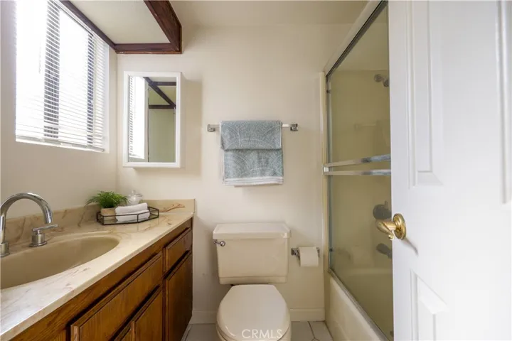 14928 Halldale Avenue Unit 2, Gardena, California 90247