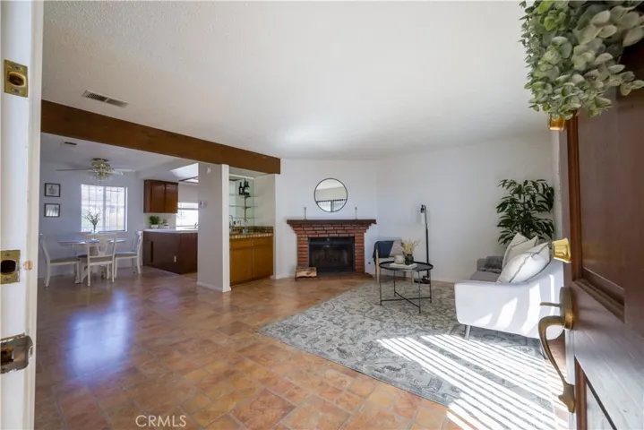 14928 Halldale Avenue Unit 2, Gardena, California 90247