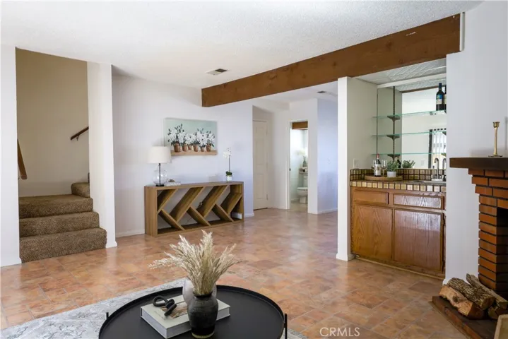 14928 Halldale Avenue Unit 2, Gardena, California 90247