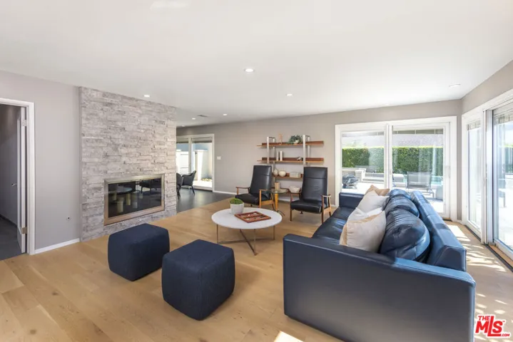 1300 Monterey Place, San Marino, California 91108