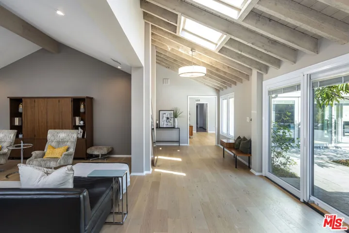 1300 Monterey Place, San Marino, California 91108