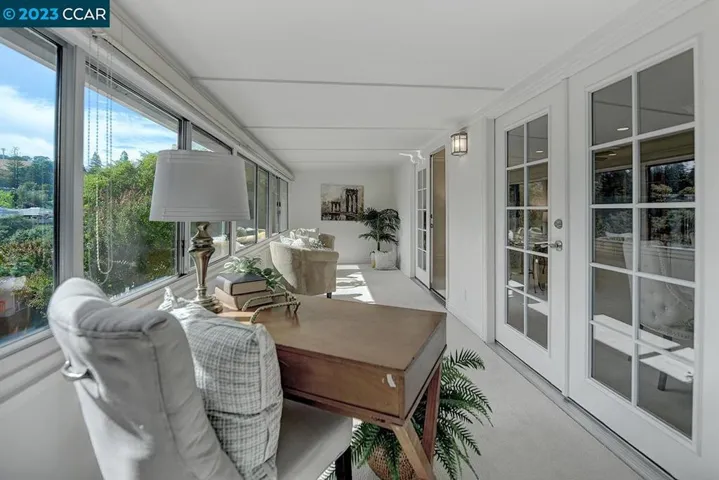 1109 Skycrest Dr 1, Walnut Creek, California 94595