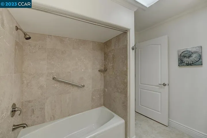 1109 Skycrest Dr 1, Walnut Creek, California 94595