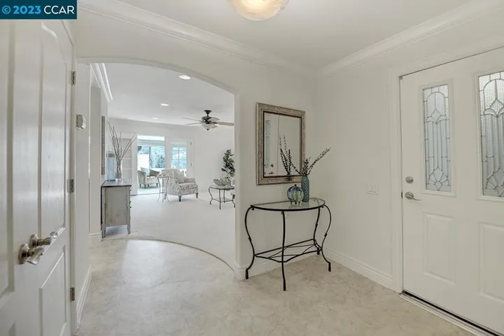 1109 Skycrest Dr 1, Walnut Creek, California 94595