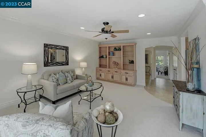 1109 Skycrest Dr 1, Walnut Creek, California 94595