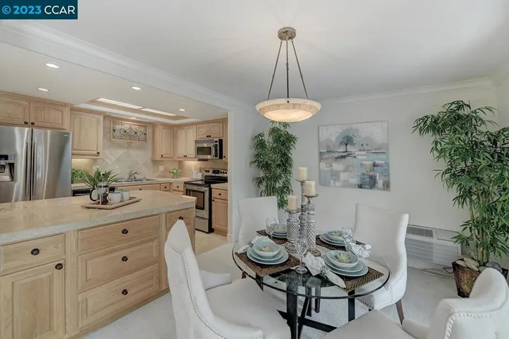 1109 Skycrest Dr 1, Walnut Creek, California 94595