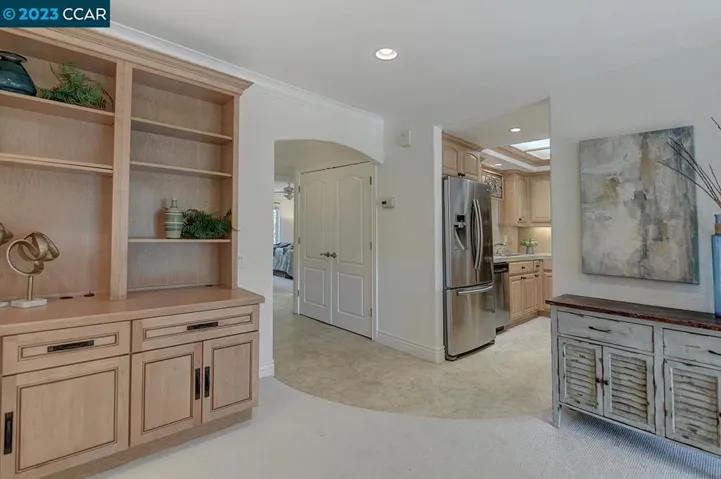 1109 Skycrest Dr 1, Walnut Creek, California 94595