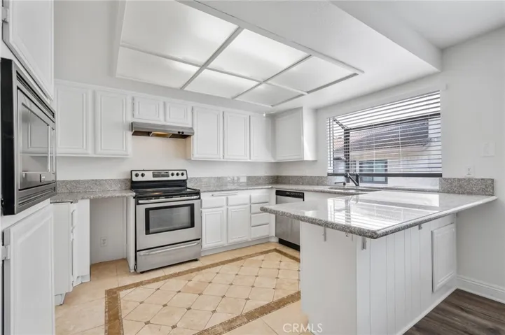 1815 Caddington Drive Unit 19, Rancho Palos Verdes, California 90275