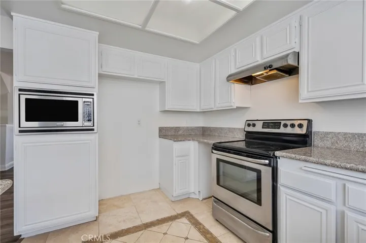 1815 Caddington Drive Unit 19, Rancho Palos Verdes, California 90275