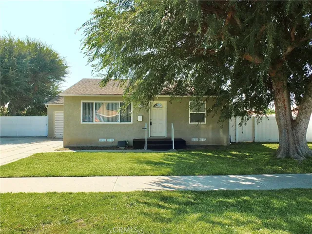 524 E 237th E Street, Carson, California 90745