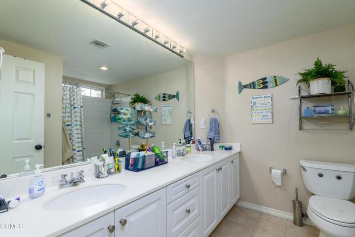 UPSTAIRS BATH