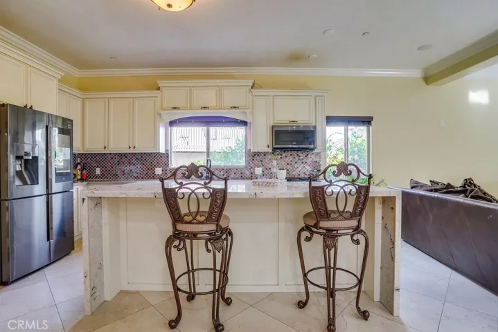 704 Vincent Park B, Redondo Beach, California 90277