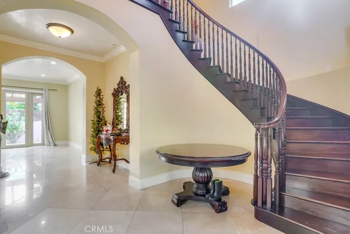 704 Vincent Park B, Redondo Beach, California 90277