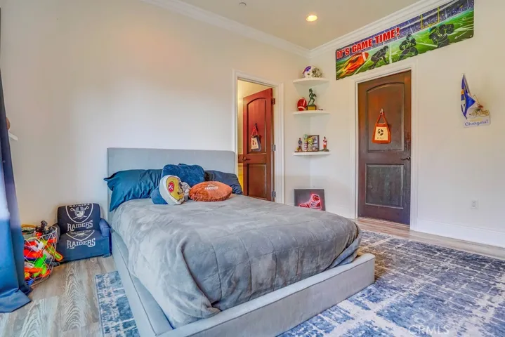 704 Vincent Park B, Redondo Beach, California 90277