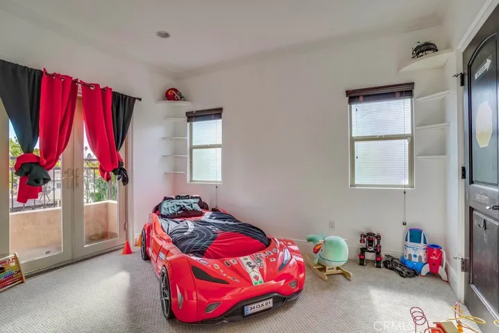 704 Vincent Park B, Redondo Beach, California 90277