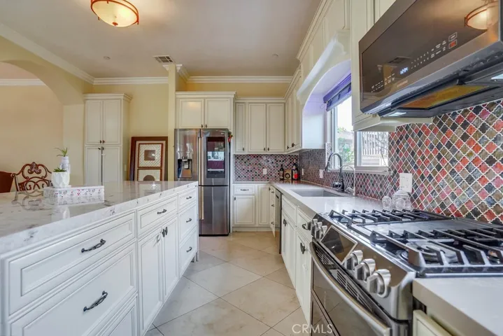704 Vincent Park B, Redondo Beach, California 90277