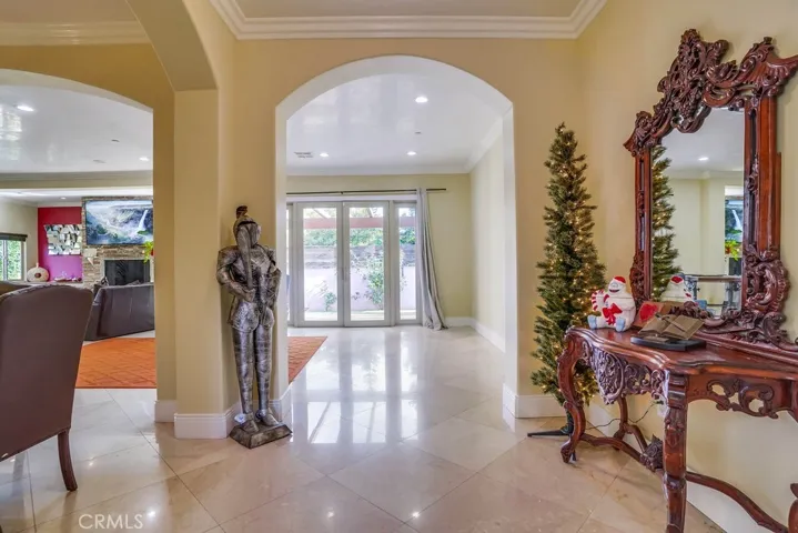 704 Vincent Park B, Redondo Beach, California 90277