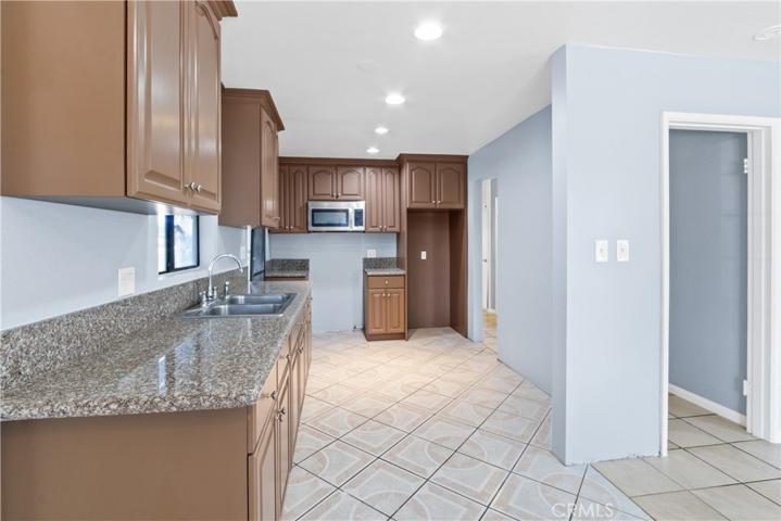 1414 S Douglas Street, Santa Ana, California 92704