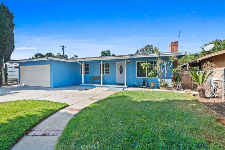 1414 S Douglas Street, Santa Ana, California 92704