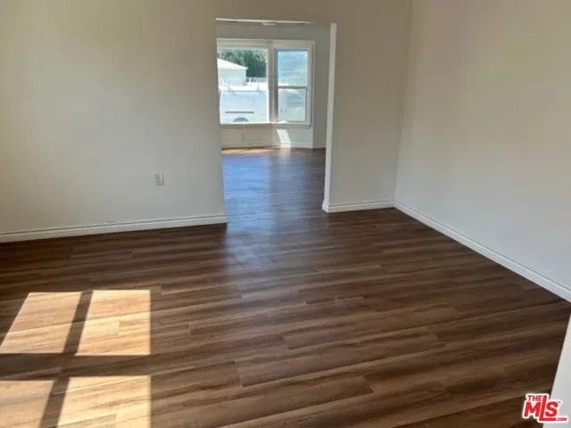 8210 S 4th Avenue, Inglewood, California 90305