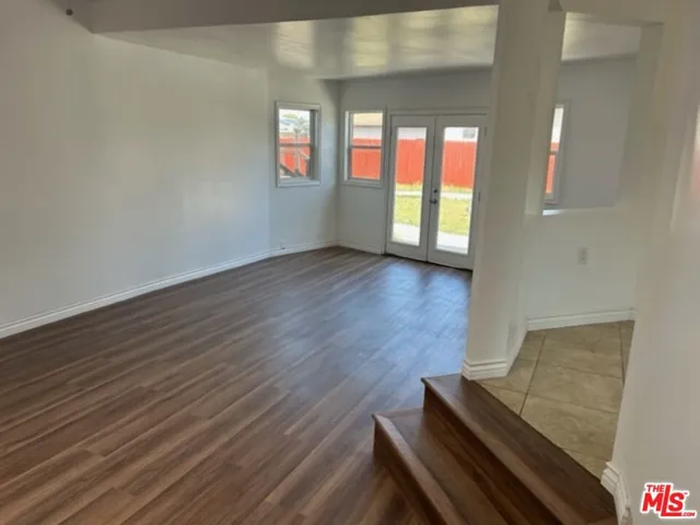 8210 S 4th Avenue, Inglewood, California 90305