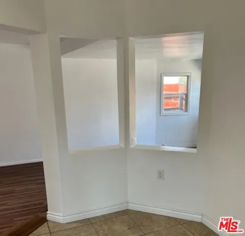 8210 S 4th Avenue, Inglewood, California 90305