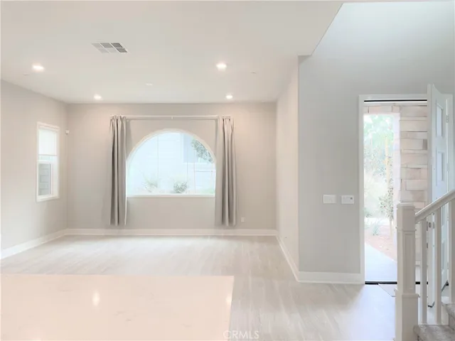 116 Scale, Irvine, California 92618