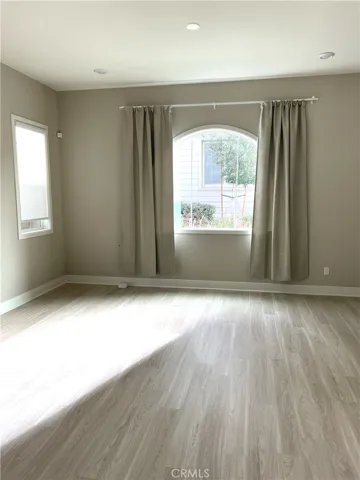 116 Scale, Irvine, California 92618