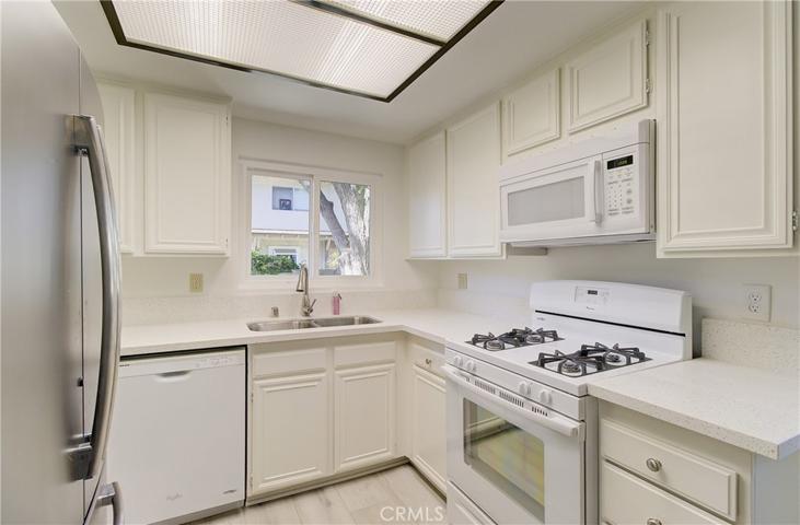 1273 Alessandro Drive, Newbury Park, California 91320