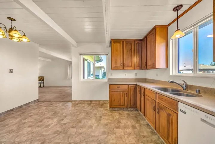 476 Vallejo Street, Salinas, California 93906