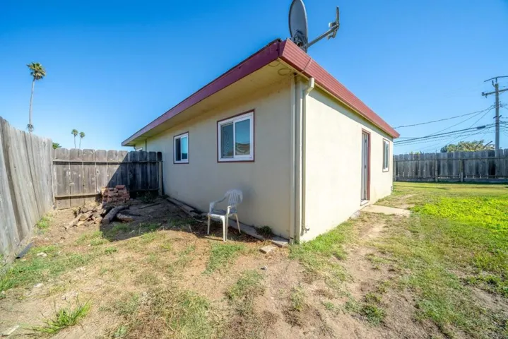 476 Vallejo Street, Salinas, California 93906
