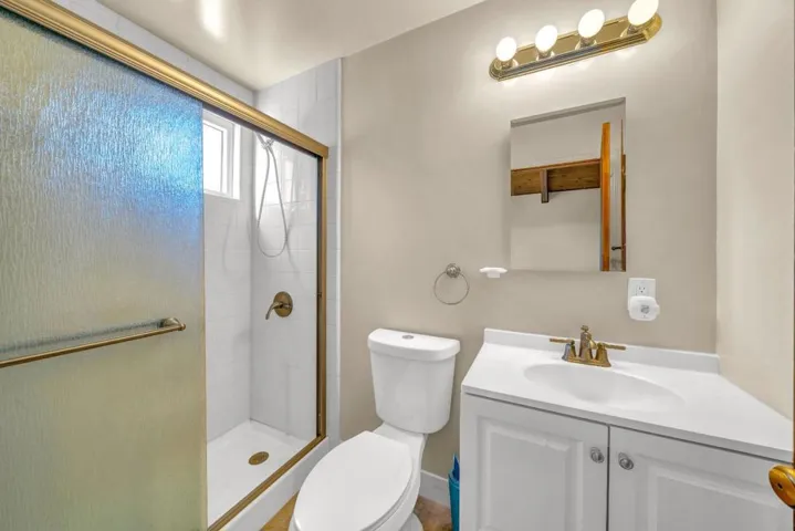 476 Vallejo Street, Salinas, California 93906