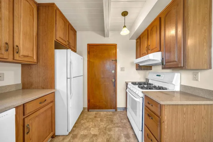 476 Vallejo Street, Salinas, California 93906