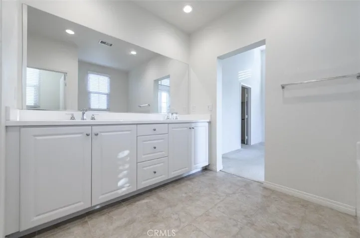 134 Parkwood, Irvine, California 92620