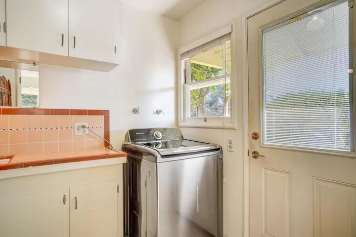 512 Caledonia Street, Santa Cruz, California 95062