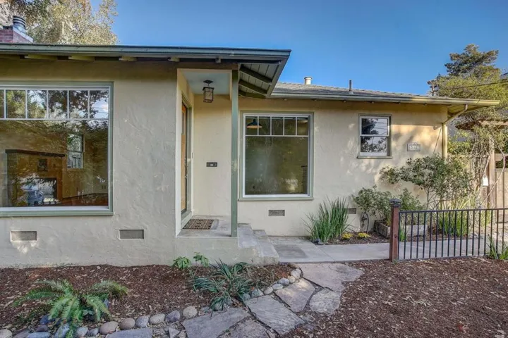512 Caledonia Street, Santa Cruz, California 95062
